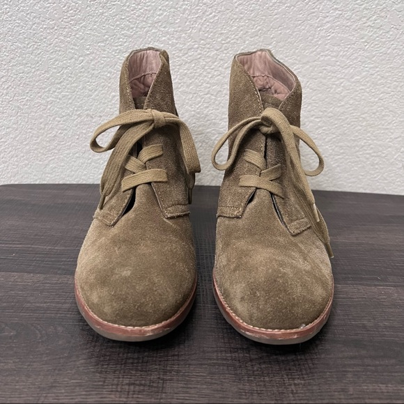 Caslon Gia lace up bootie brown suede stacked heel size 40 - Picture 7 of 11